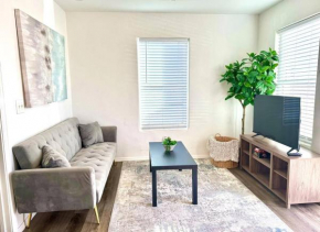 Cozy Casita Near U of A and UMC
